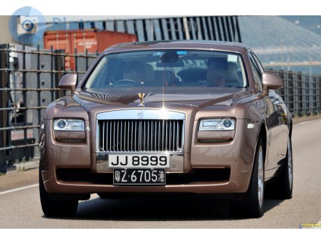 JJ 8999, Rolls-Royce Ghost