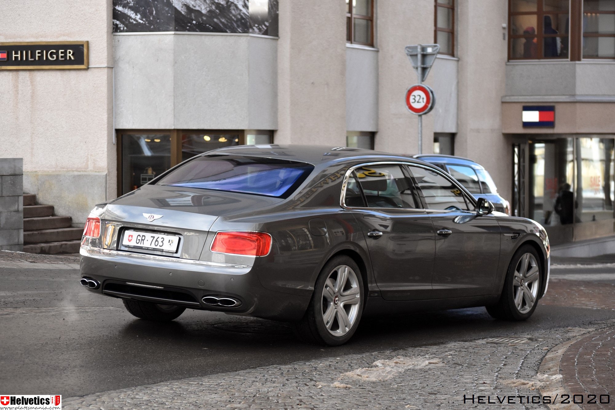 GR 763, Bentley Flying Spur 2nd gen (D1), 2013–2019
