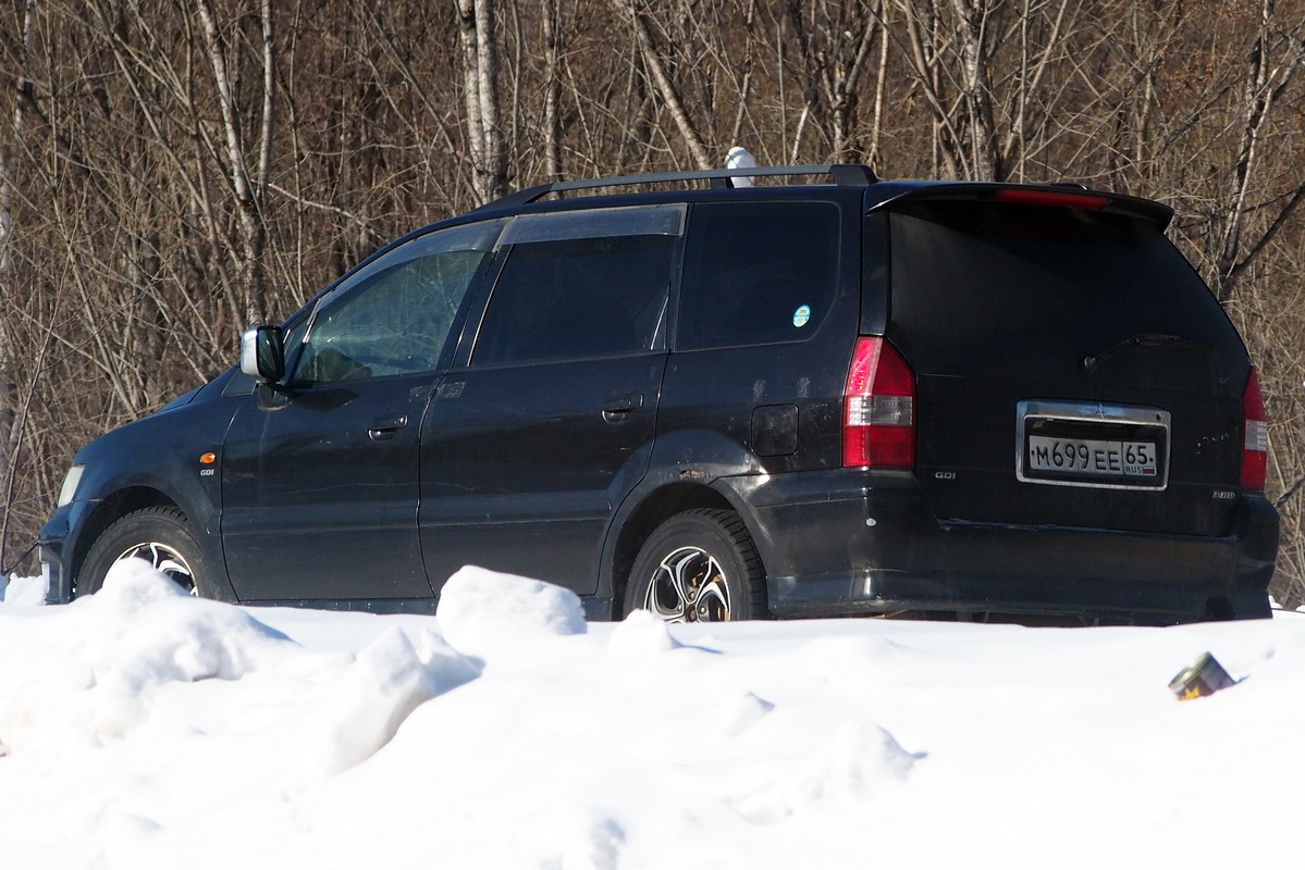 м 699 ее 65, Mitsubishi Chariot 3rd gen Grandis (UG), 1997–2003