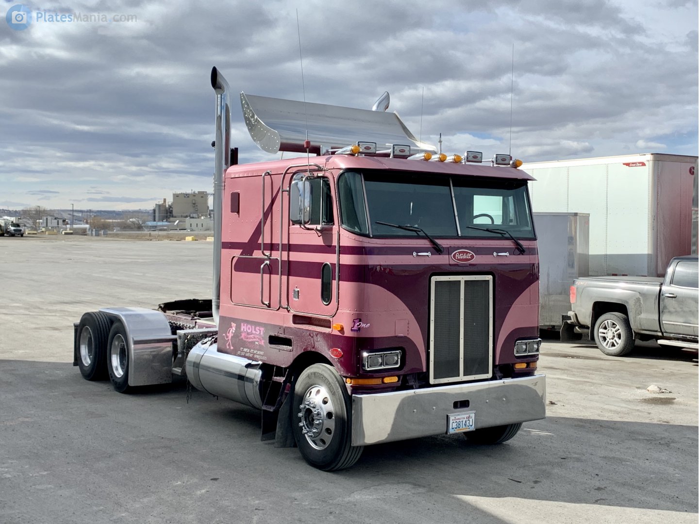 C38143J, Peterbilt 362 