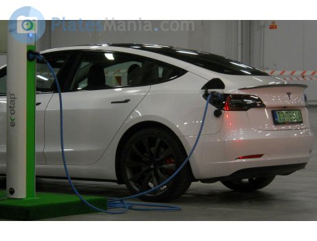 T3 TESLA, Tesla Model 3