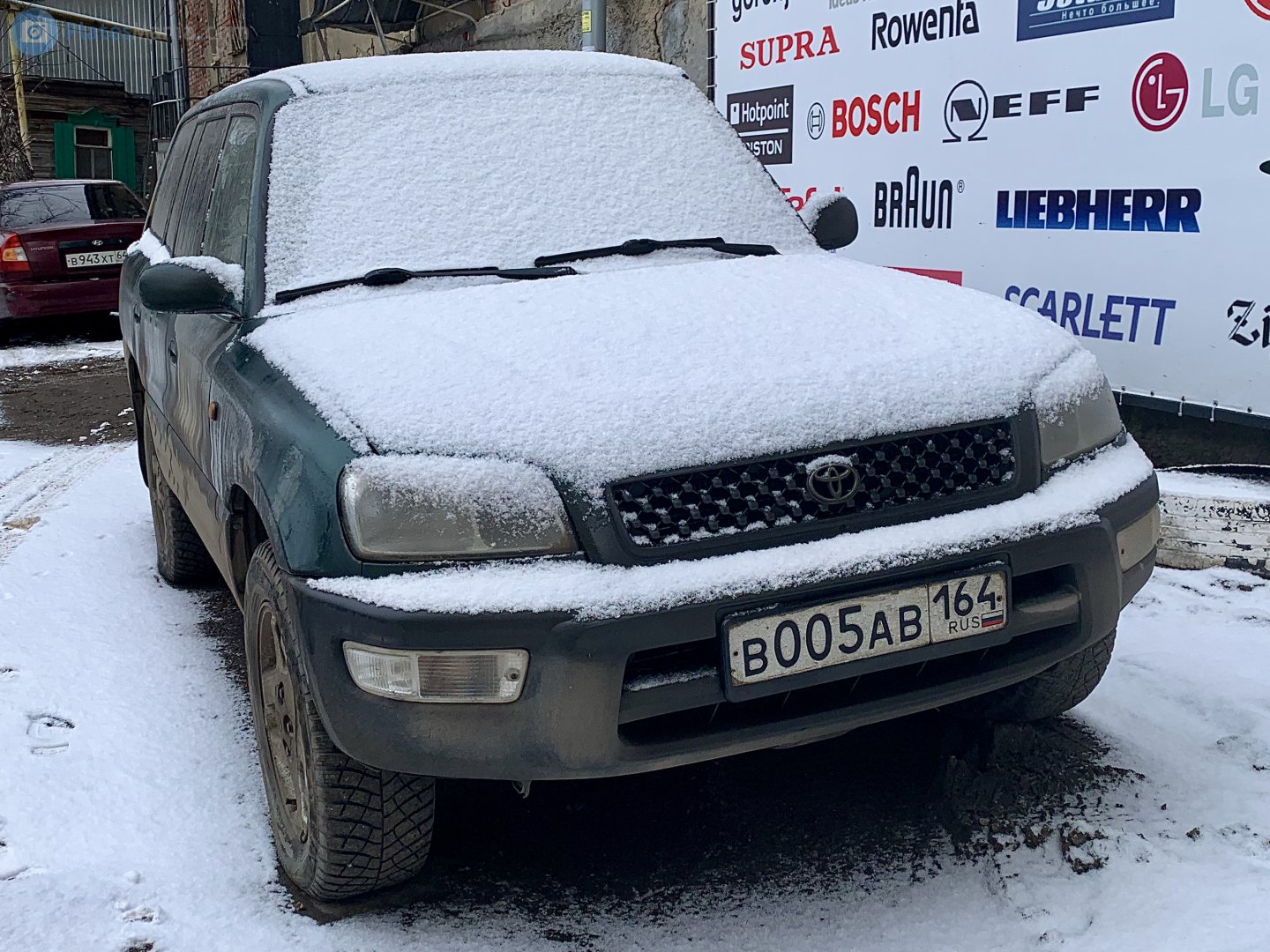 в 005 ав 164, Toyota RAV4 1st gen 5-door SUV (XA10), 1994–2000