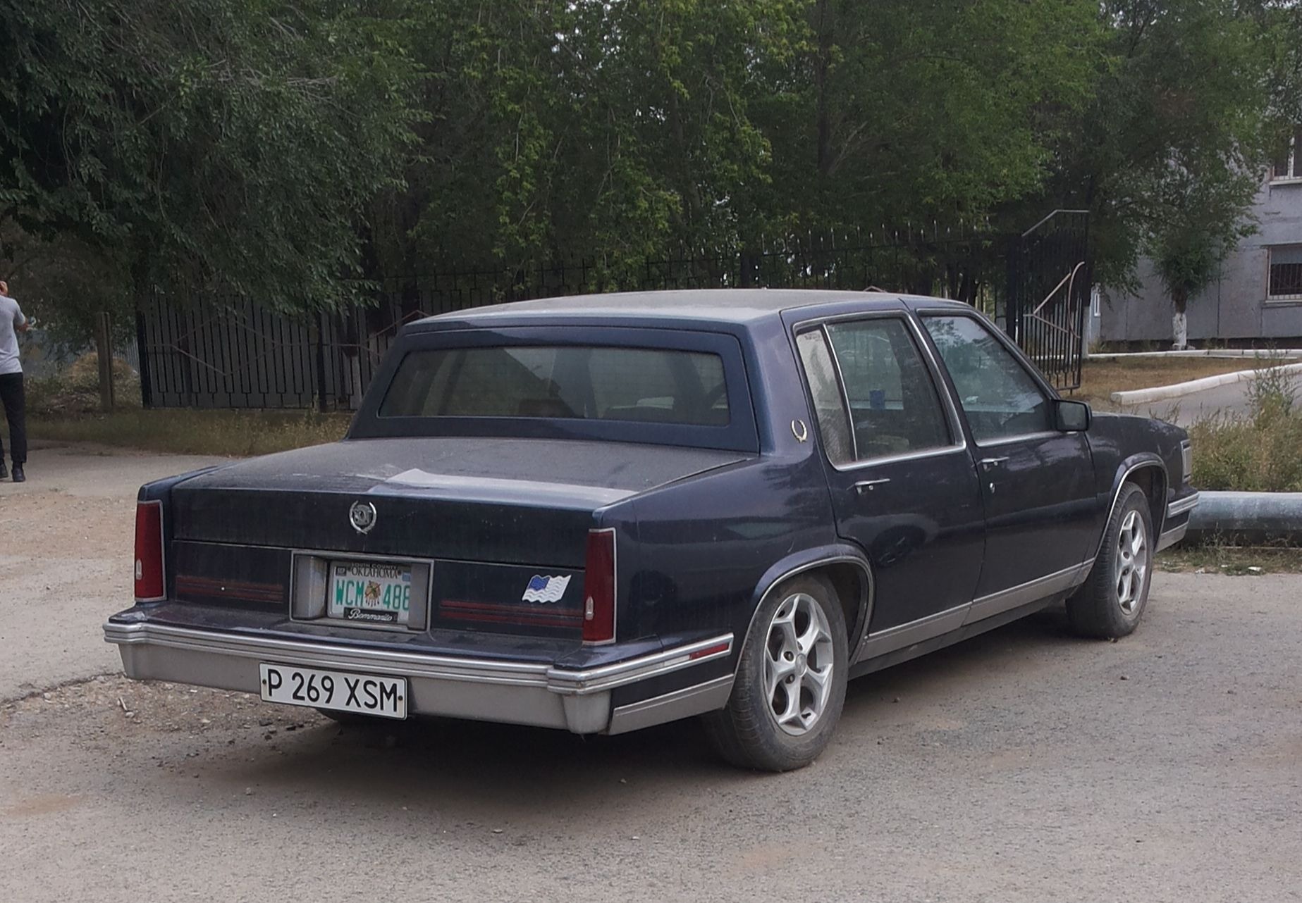 P 269 XSM, Cadillac DeVille 6th gen 4-door Sedan (D69; C-body), 1985–1993
