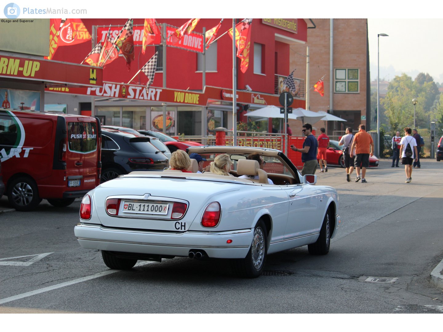 BL 111000, Rolls-Royce Corniche V, 1999–2002