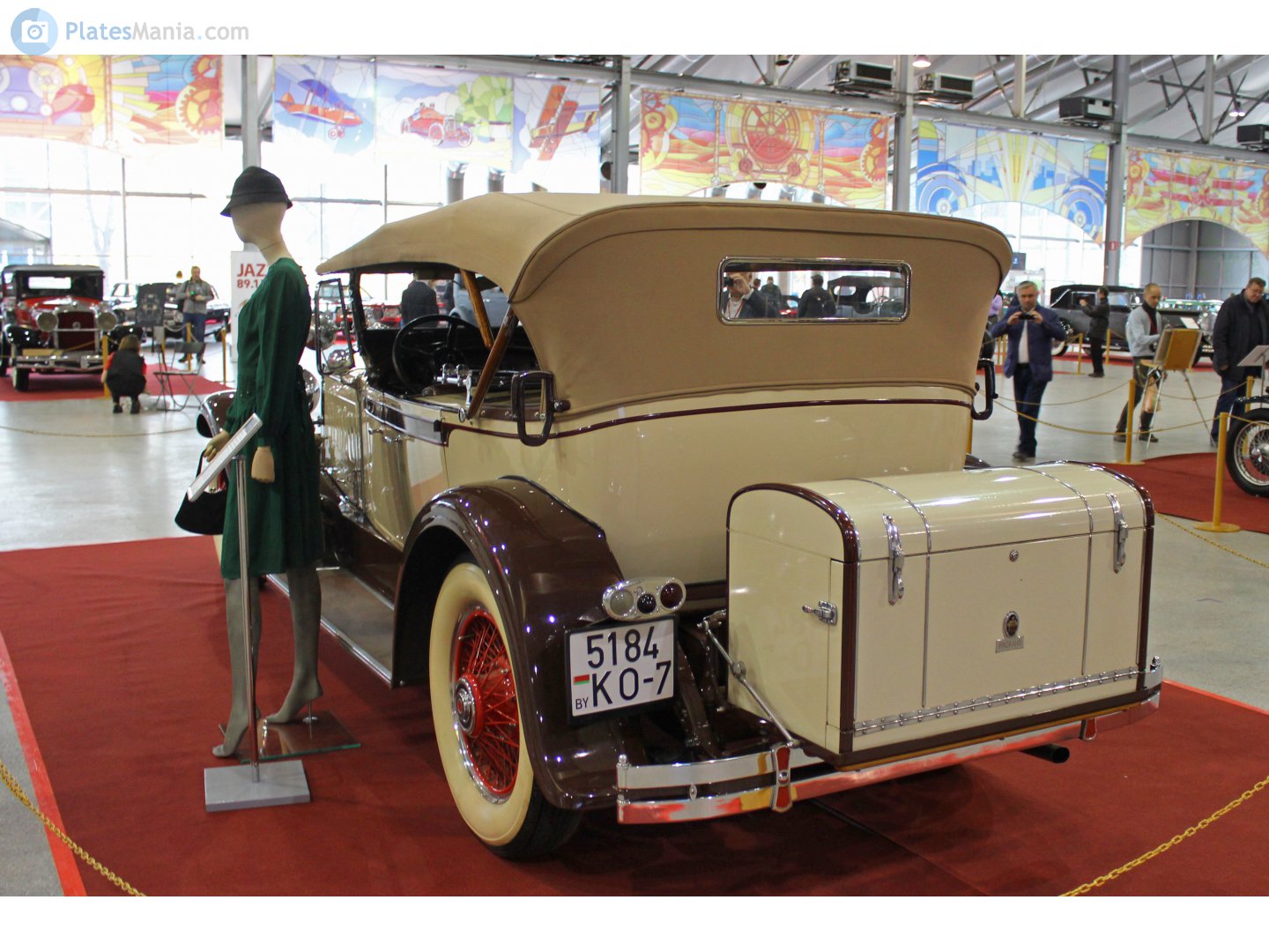 5184 KO-7, Packard Eight 