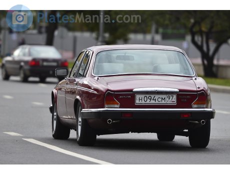 н094см97, Jaguar XJ