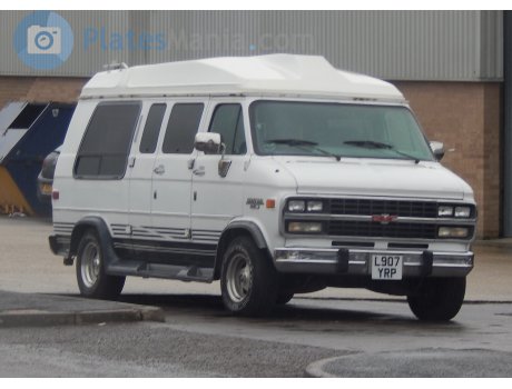 L907 YRP, GMC Chevy Van