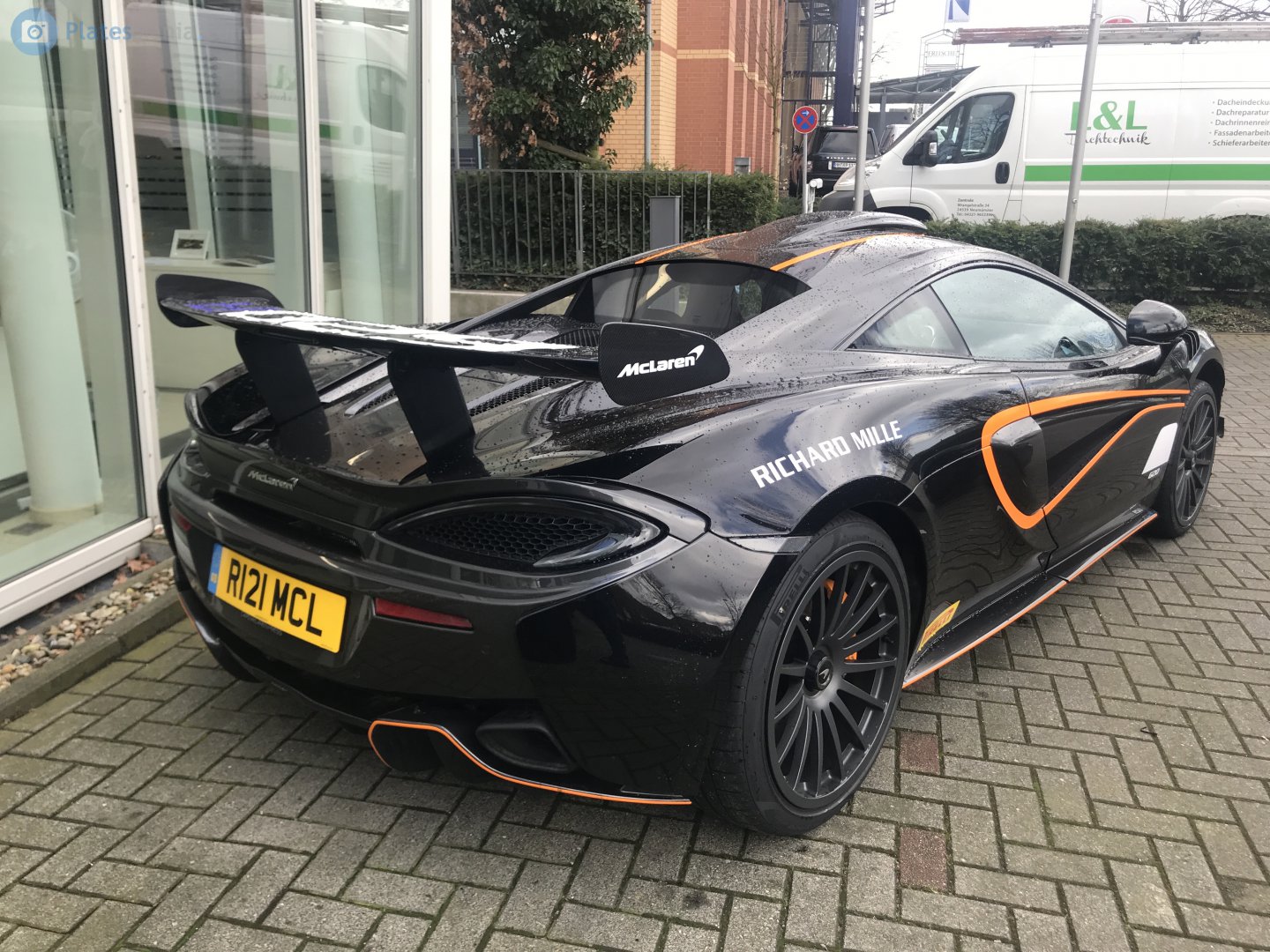 R121MCL, McLaren 620R 1st gen, 2020–2021
