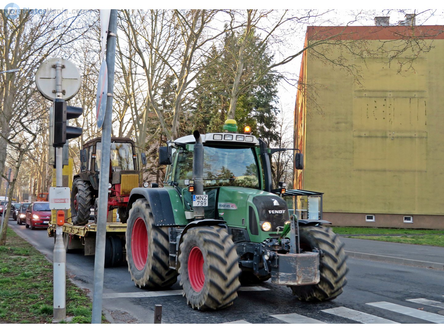 MNZ-799, Fendt 500-Series 