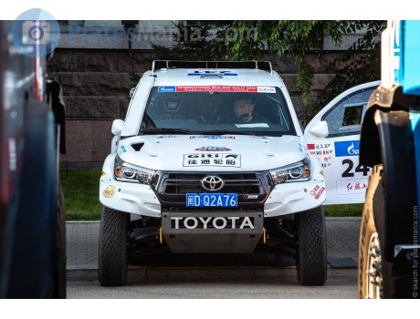 闽D·Q2A76, Toyota Hilux