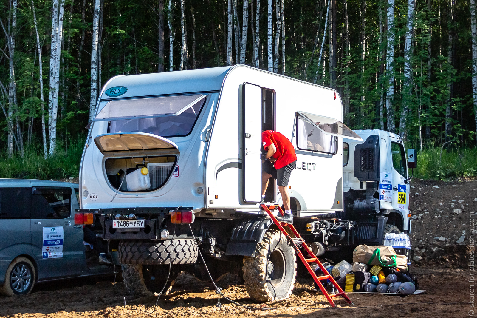 1486 УБУ, Hino 500 Series 