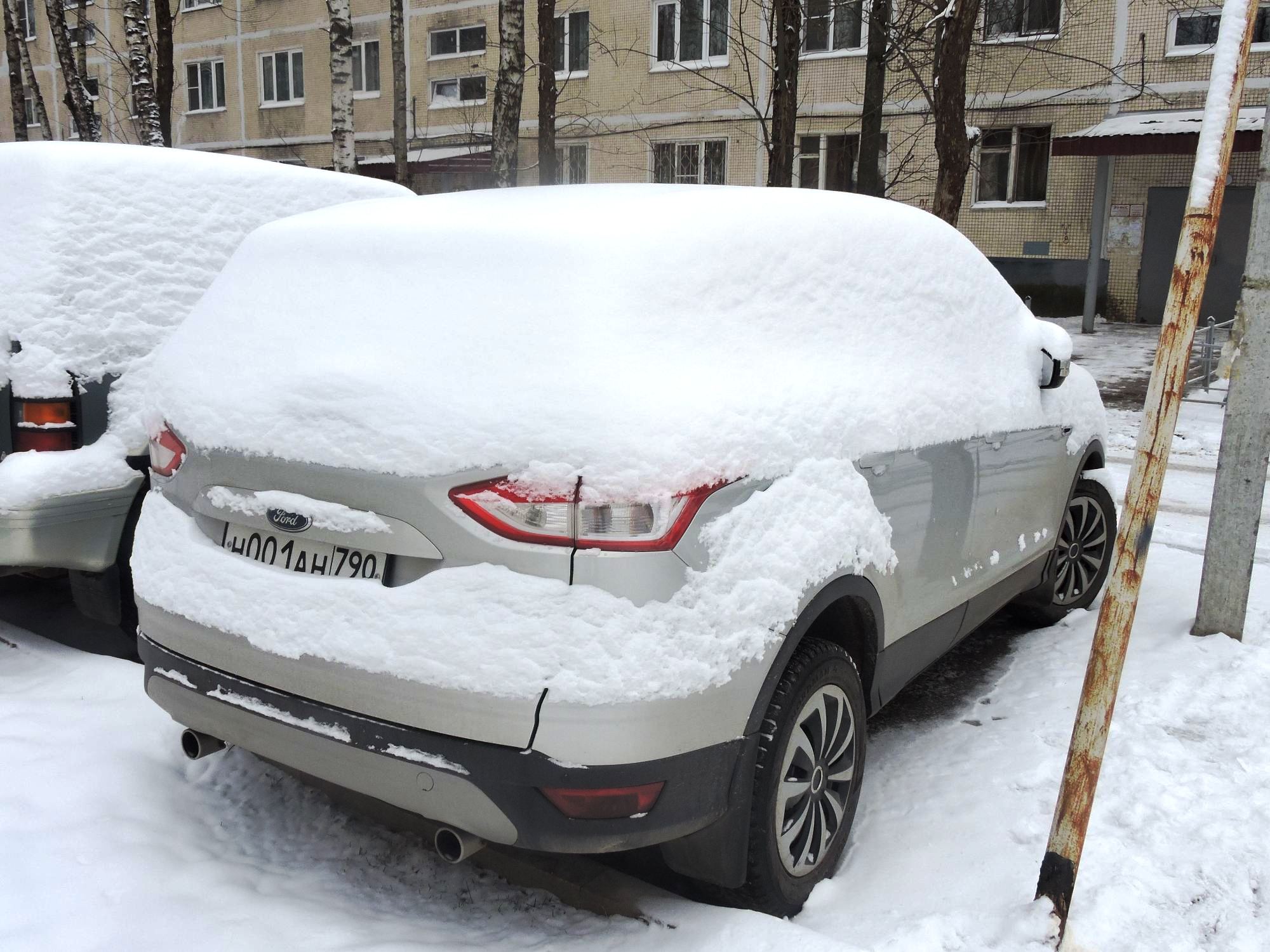 н 001 ан 790, Ford Kuga 2nd gen (C520), 2012–2016