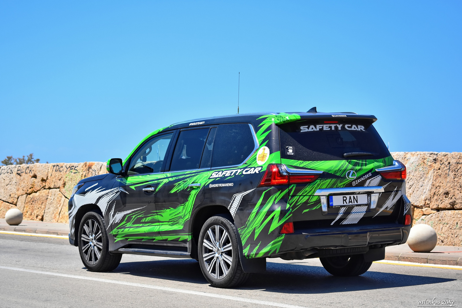 RAN, Lexus LX 3rd gen (J200), 2nd facelift, 2015–2021