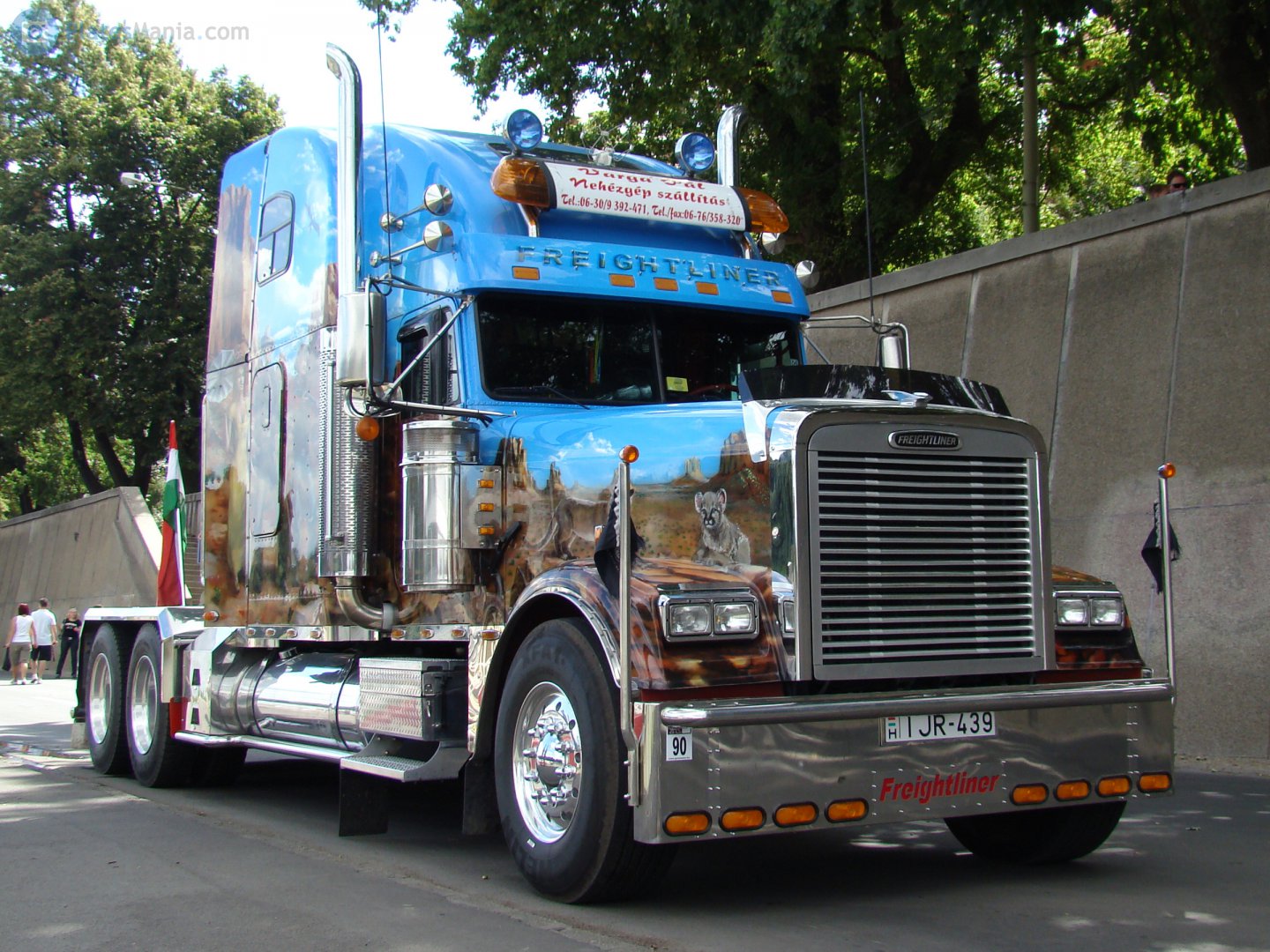 IJR-439, Freightliner FLD Classic, 1991–2009
