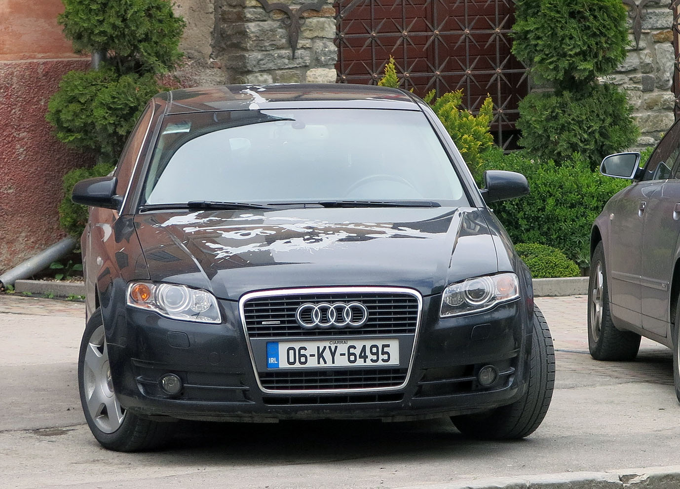 06-KY-6495, Audi A4 
