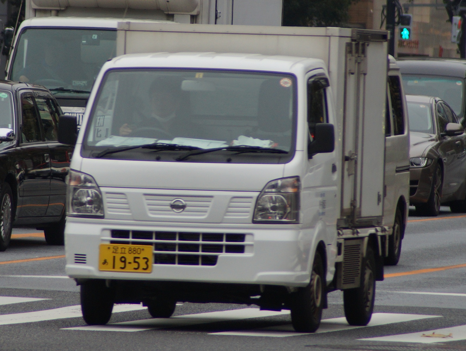 足立 880 あ 1953, Nissan NT100 Clipper 