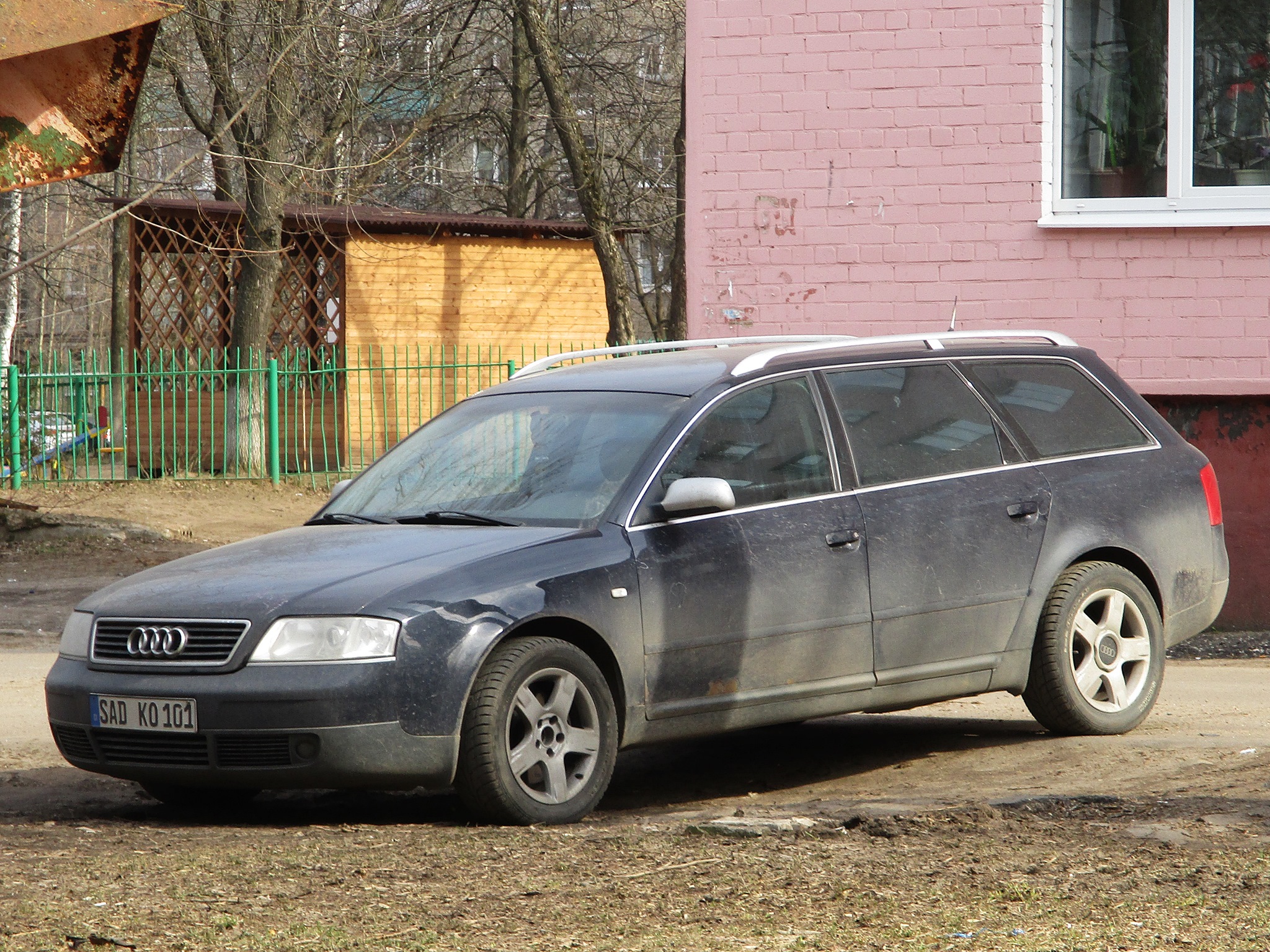 SAD KO 101, Audi A6 2nd gen Avant (C5/4B5), 1997–2004