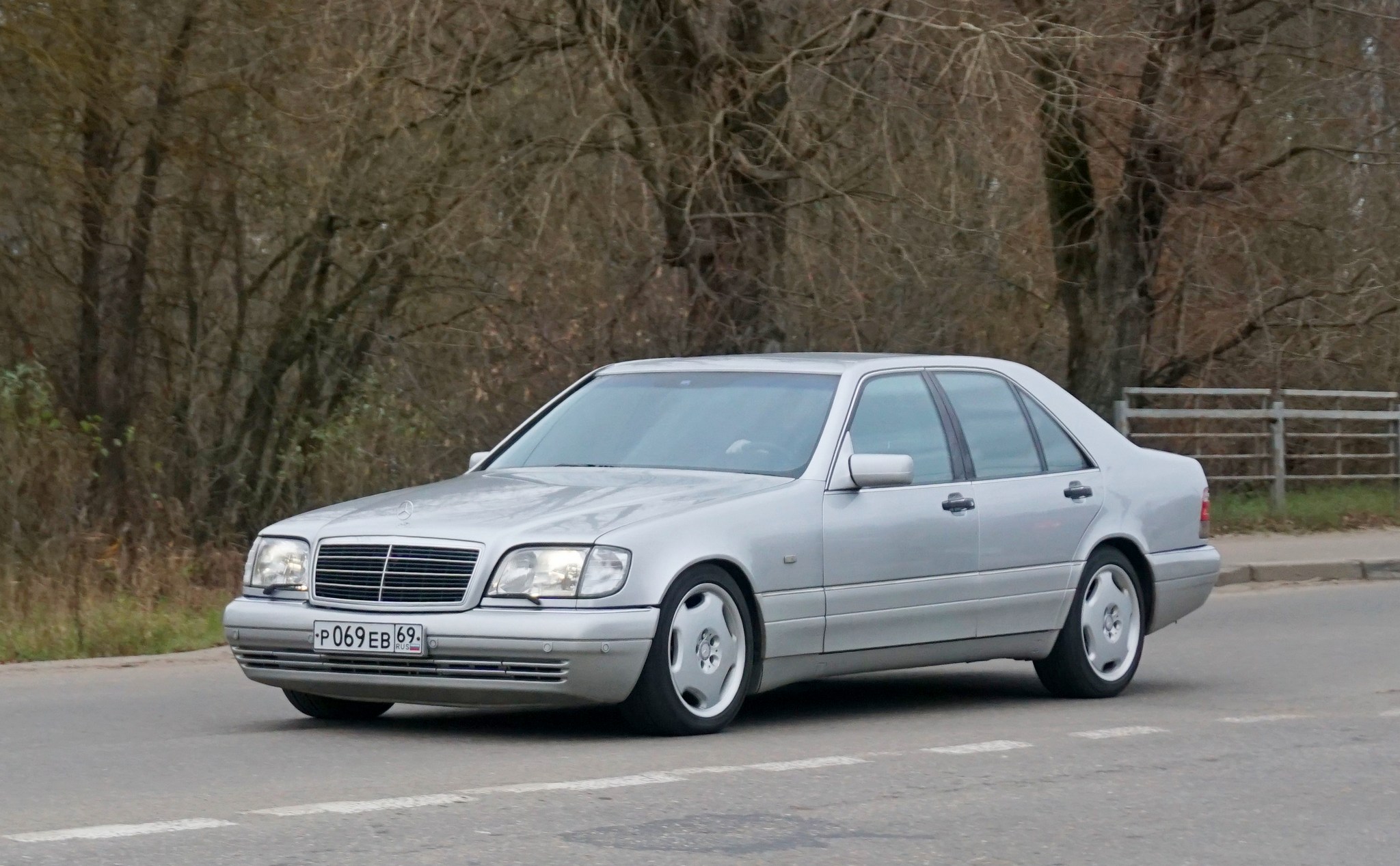 69 ев. У333уу 790. Поза 69 прикольные картинки. Значок 69. Надпись 69.