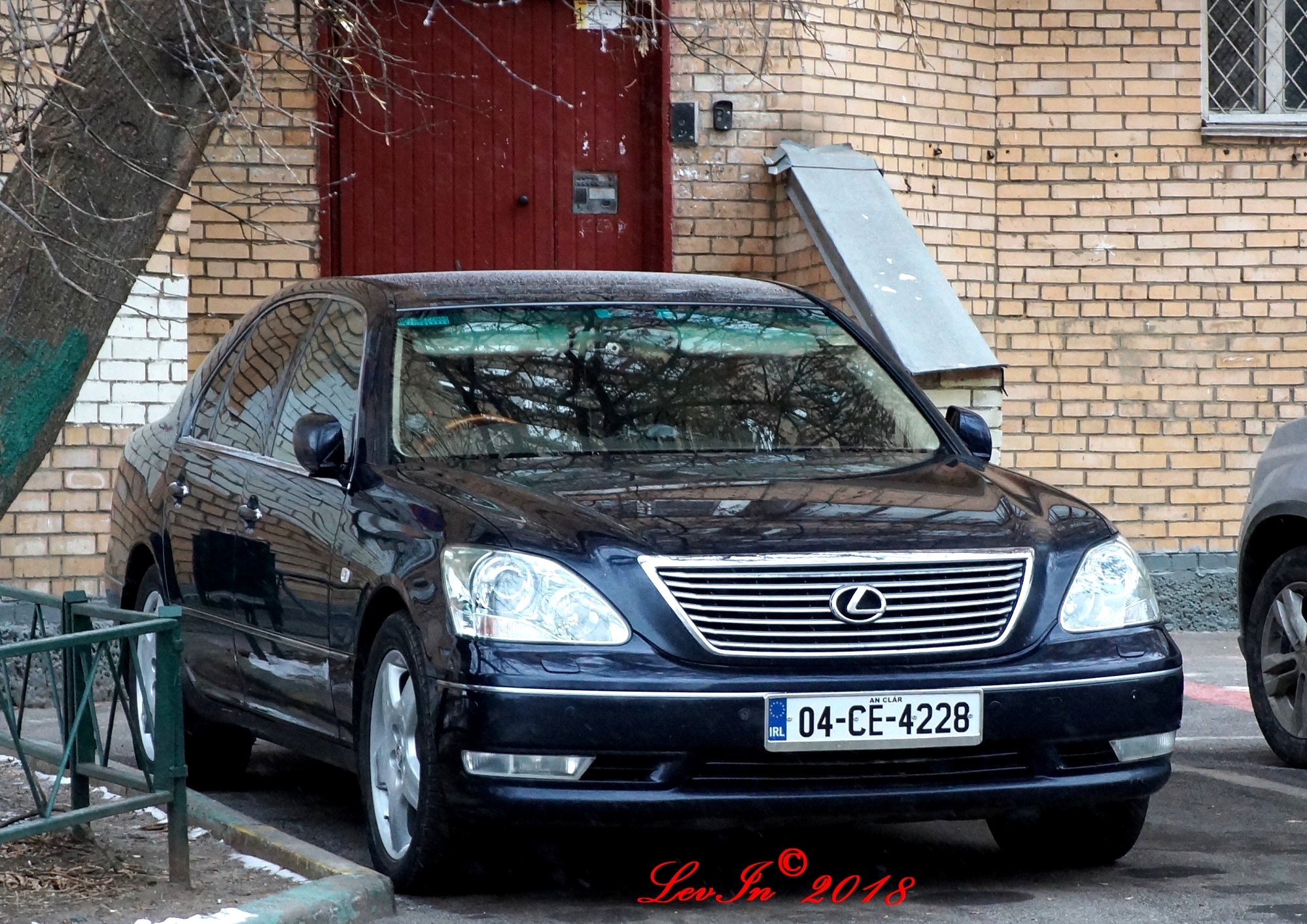04-CE-4228, Lexus LS 3rd gen (XF30), 2000–2006