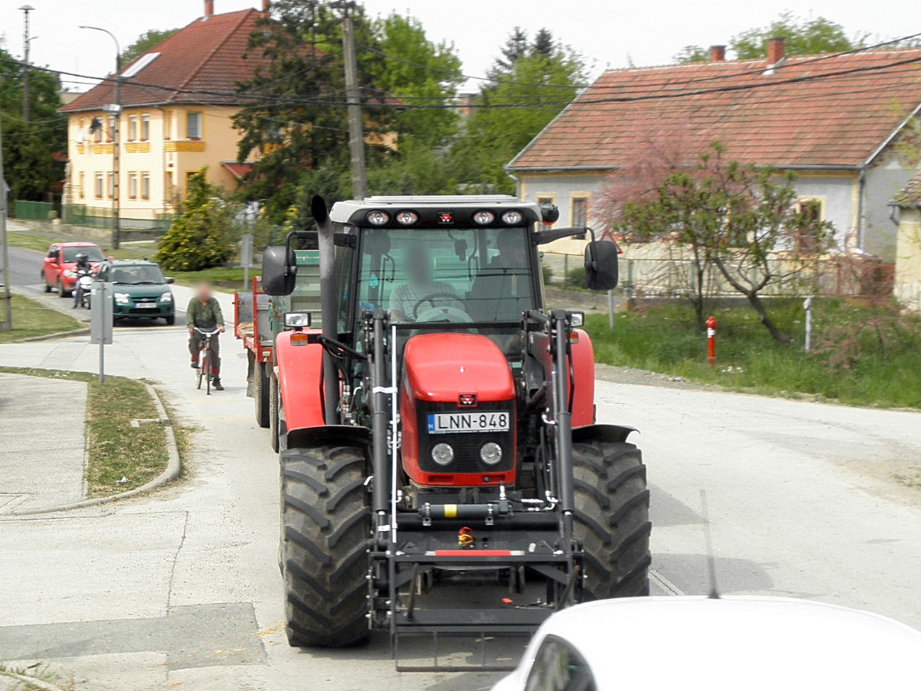 LNN-848, Massey Ferguson 6000-Series 
