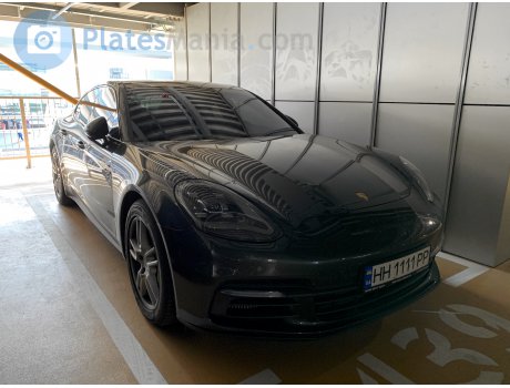 HH 1111 PP, Porsche Panamera