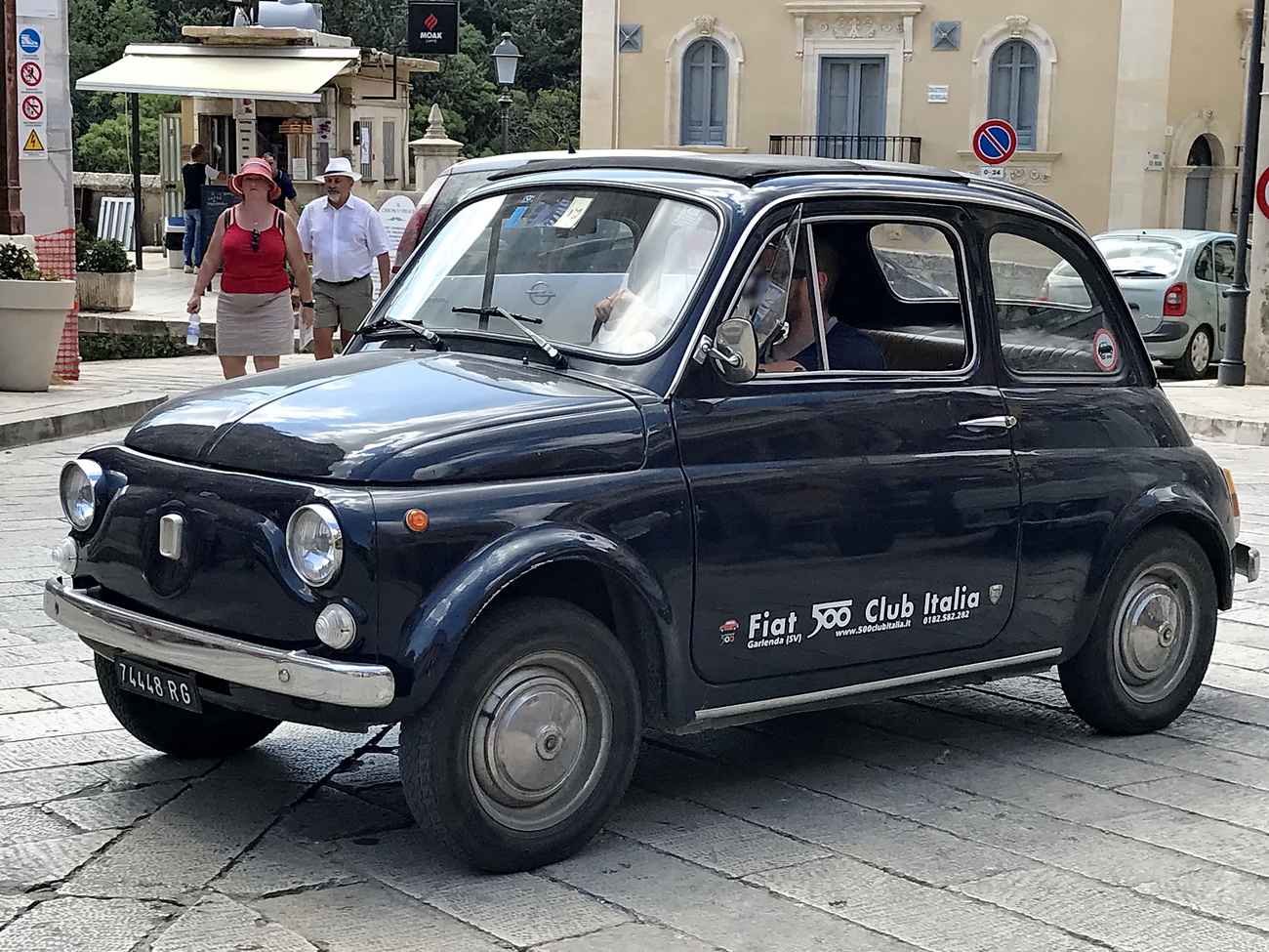 RG 74448, FIAT 500 