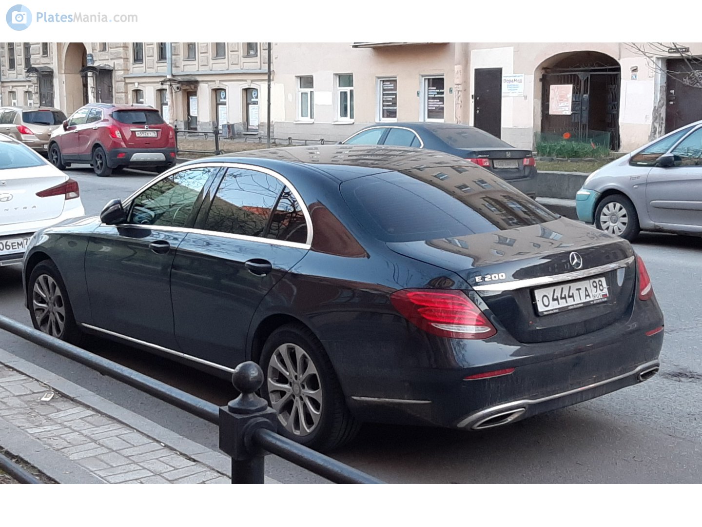 о 444 та 98, Mercedes-Benz E-Klasse 5th gen Sedan (V213/W213), 2016­–2020