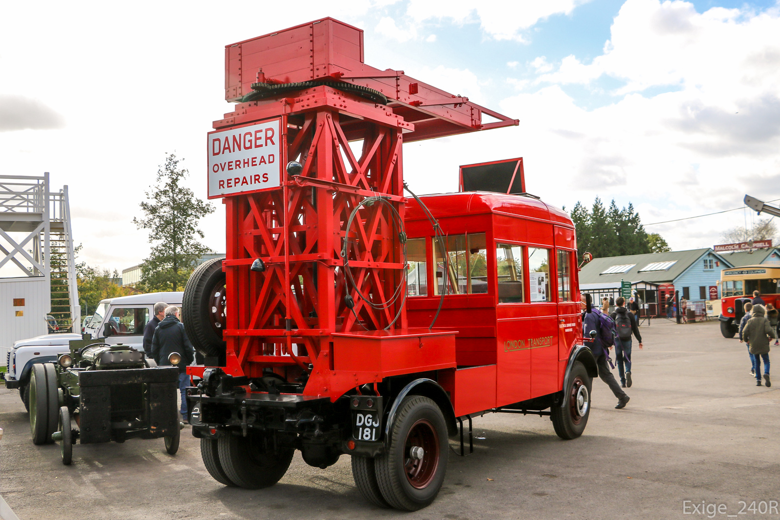 DGJ181, AEC Mercury 