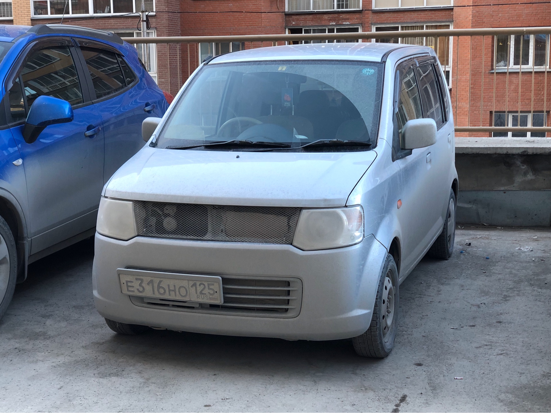е 316 но 125, Nissan Otti 