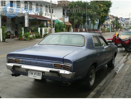 กม 8180, Chrysler Valiant
