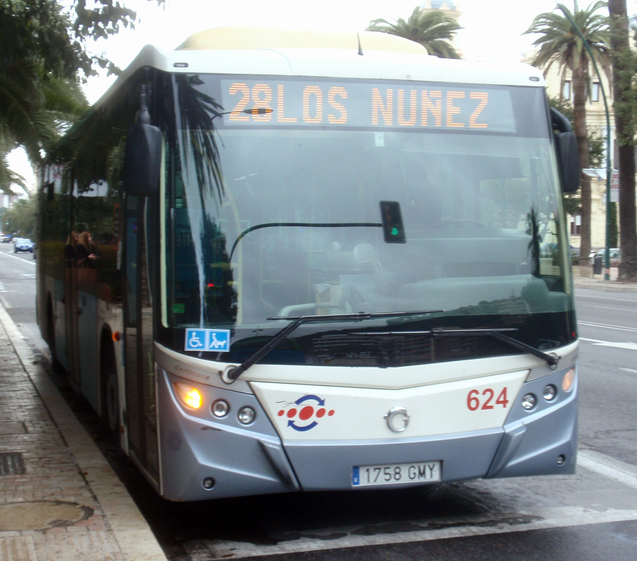 1758 GMY, Castrosúa Magnus II 