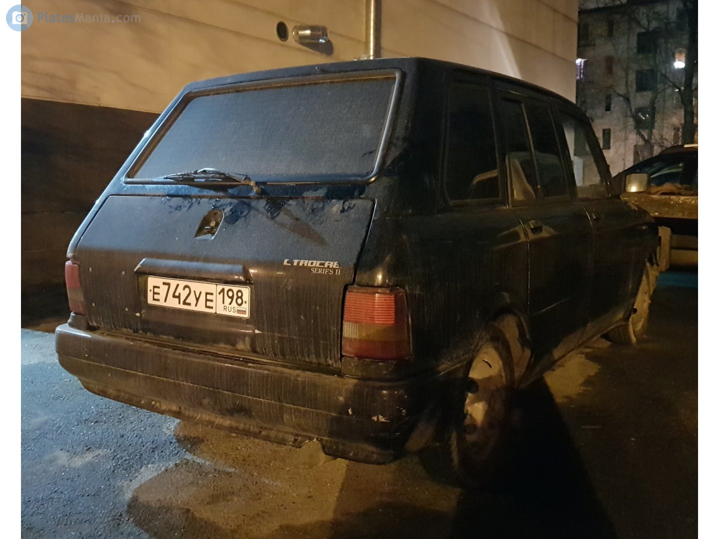 е 742 уе 198, Metrocab Series II 