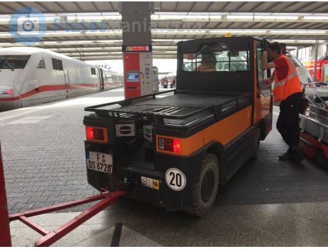 F DS 8726, Still R-Series