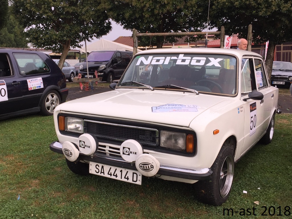 SA 4414 D, SEAT 124 2nd gen (FL) Berlina, 1975-1980