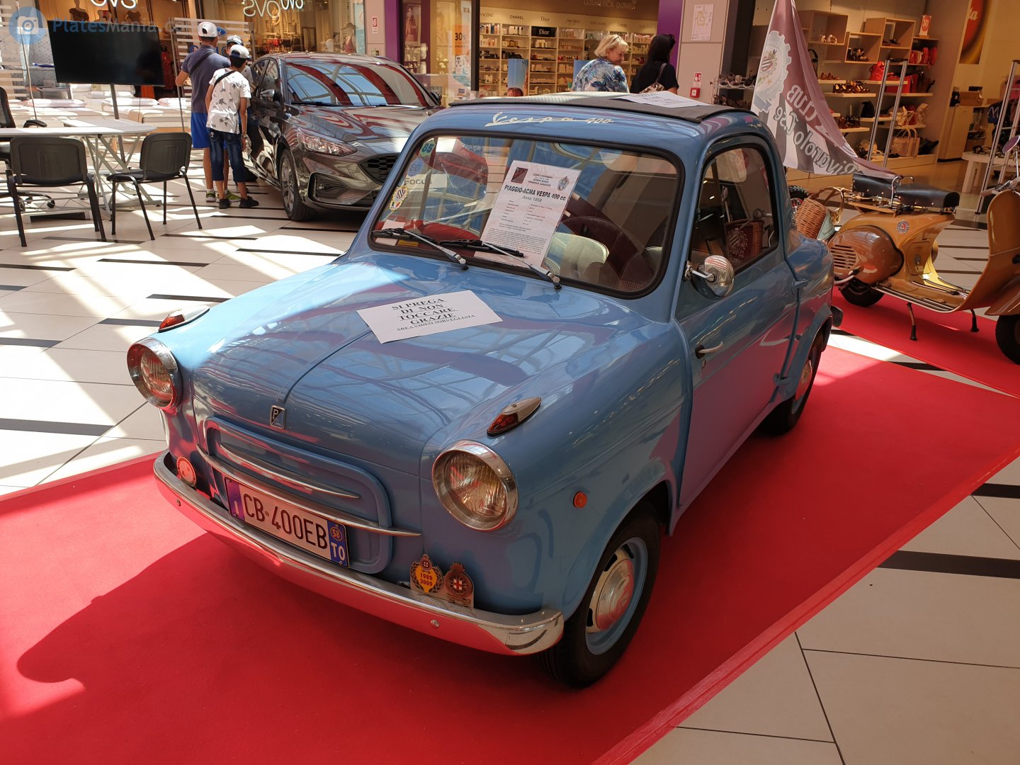 CB 400 EB, Piaggio Vespa 400 