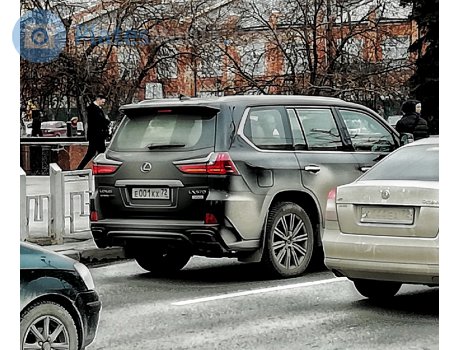 е001кх72, Lexus LX