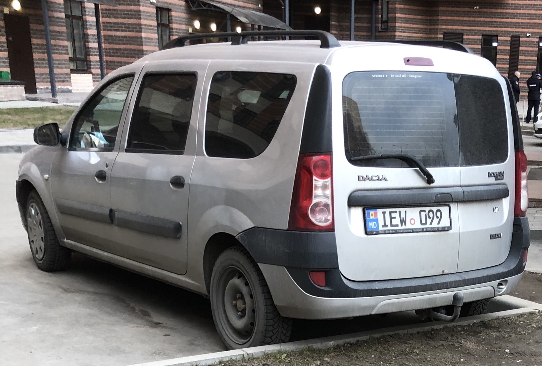 IEW 099, Dacia Logan 1st gen MCV (F90), facelift, 2008–2012
