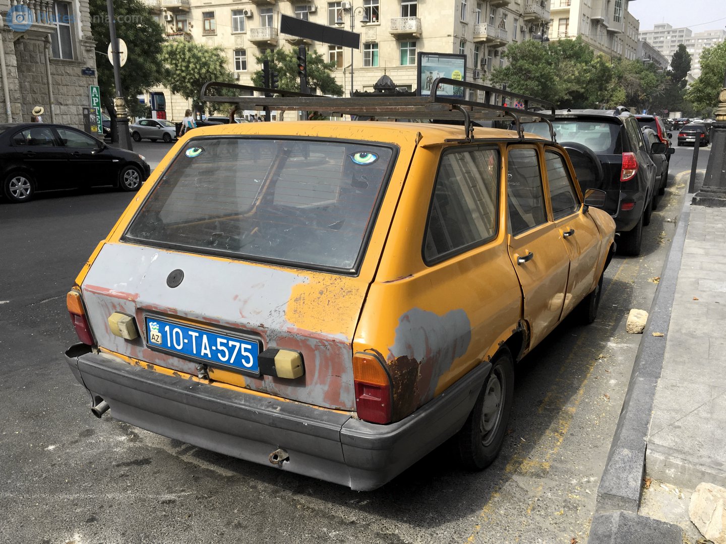 10 TA 575, Renault 12 1st gen Break (X17), 1970–1980