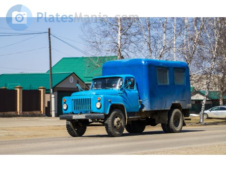 о533км25, GAZ 52/53