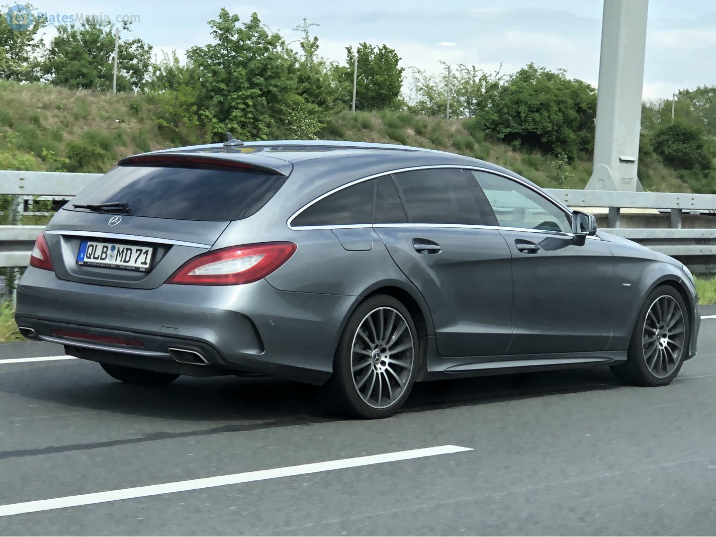 QLB MD 71, Mercedes-Benz CLS-Klasse 2nd gen Shooting Brake (X218), 2012­–2018
