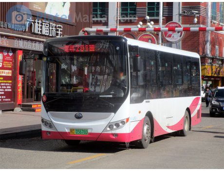 黑C·05678D, Yutong E8
