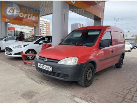 м022км07, Opel Combo