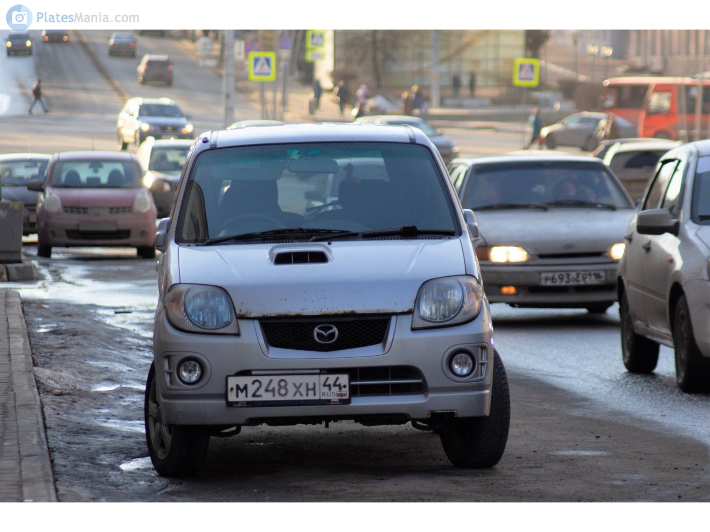 м 248 хн 44, Mazda Laputa 1st gen (HN11/HN22), 1999–2006