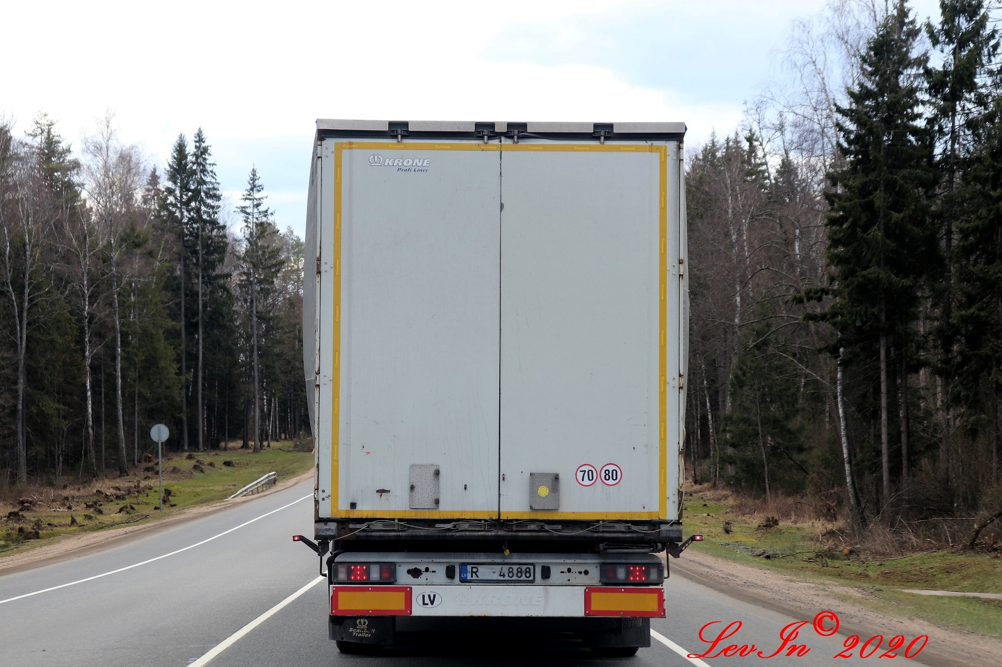 R-4888, Krone Profi Liner 