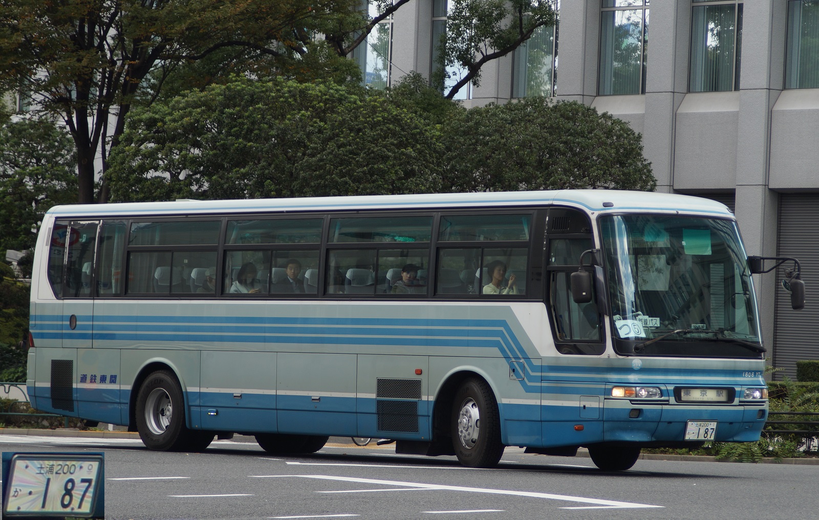 土浦 200 か 187, Mitsubishi Fuso Aero 2nd gen Aero Bus / Aero Queen, 1992–2007