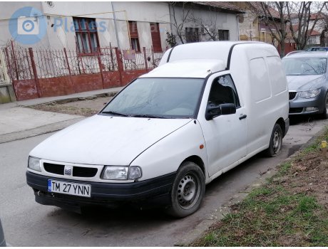 TM 27 YNN, SEAT Inca