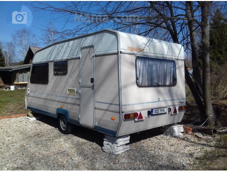 002 YHL, ABI Caravans Marauder