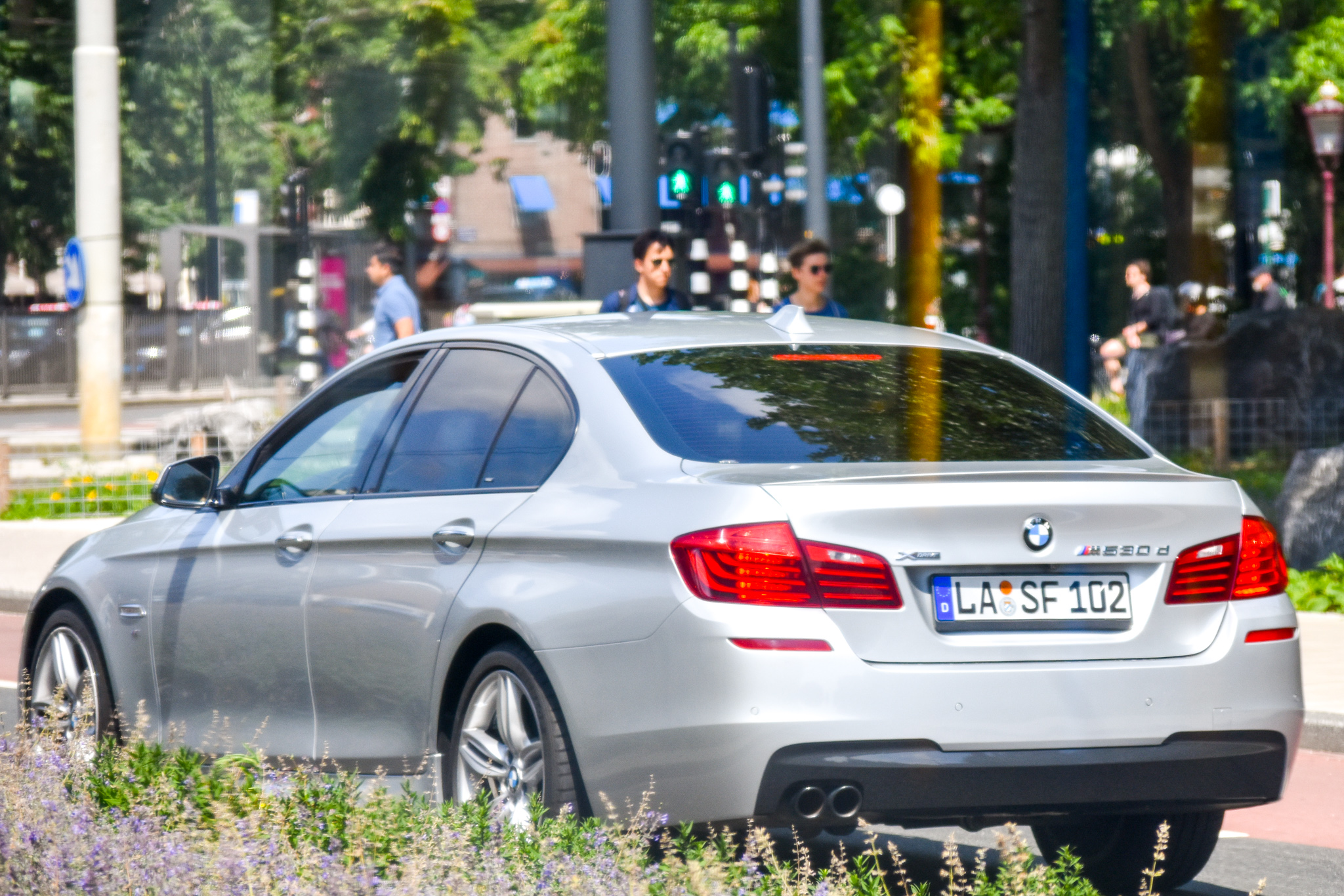 LA SF 102, BMW 5 Series 6th gen Sedan (F10/F18), 2010–2017