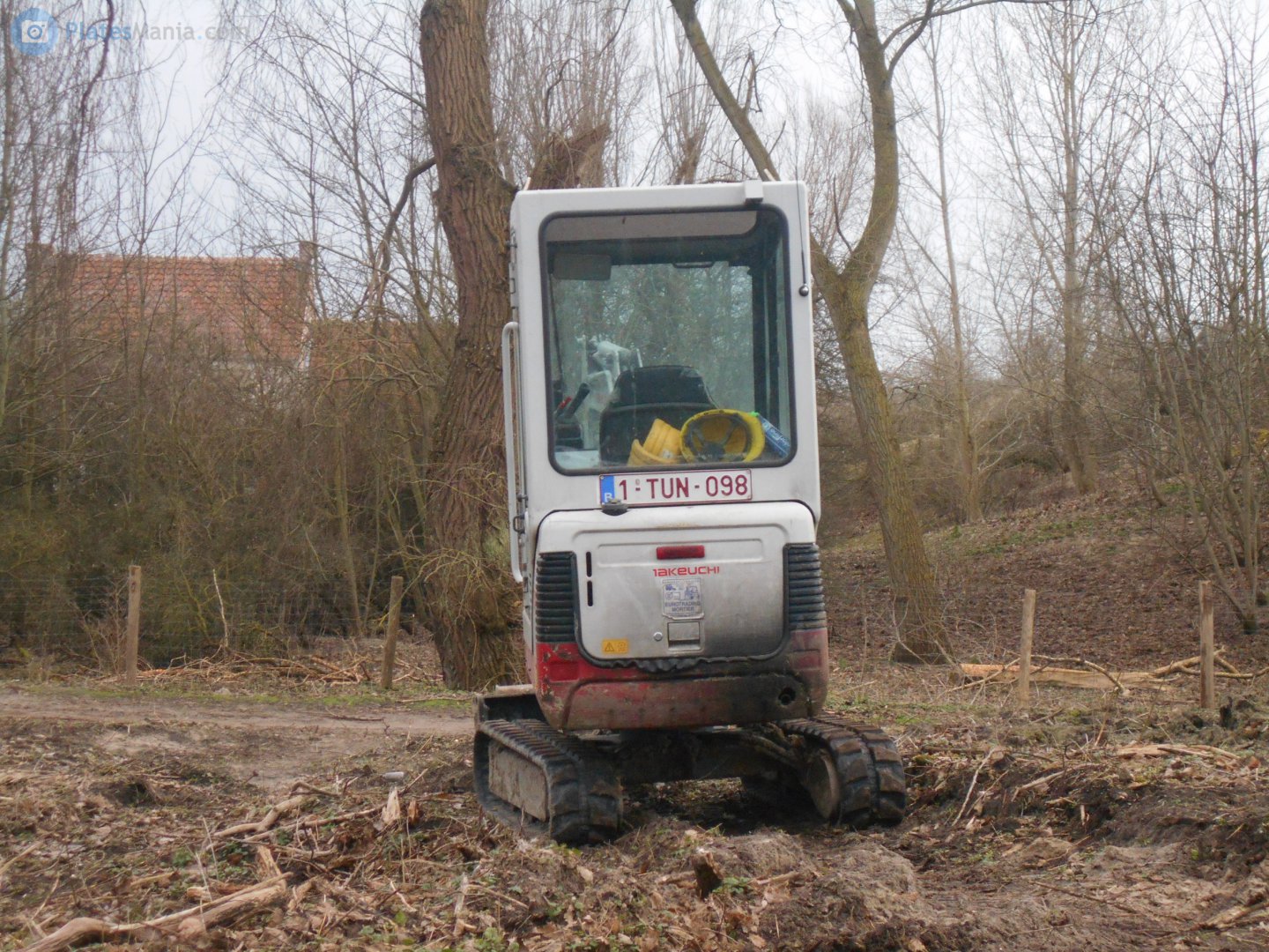 1-TUN-098, Takeuchi MFG Company TB-Series 