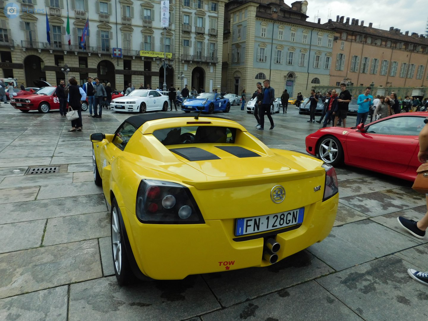 FN 128 GN, Vauxhall VX220 1st gen (E01), 2000–2005